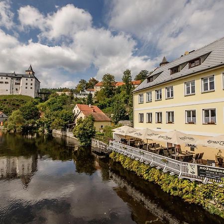 Rozmberk Inn 罗兹伯克那瓦塔 外观 照片