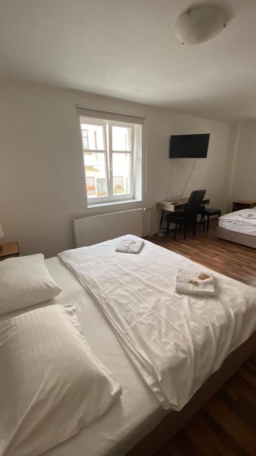 Rozmberk Inn 罗兹伯克那瓦塔 外观 照片