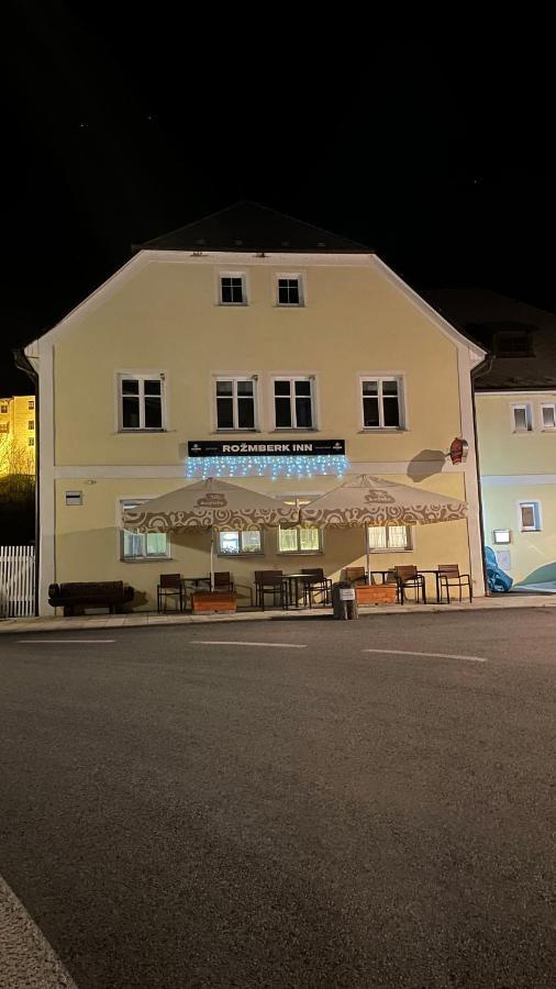 Rozmberk Inn 罗兹伯克那瓦塔 外观 照片