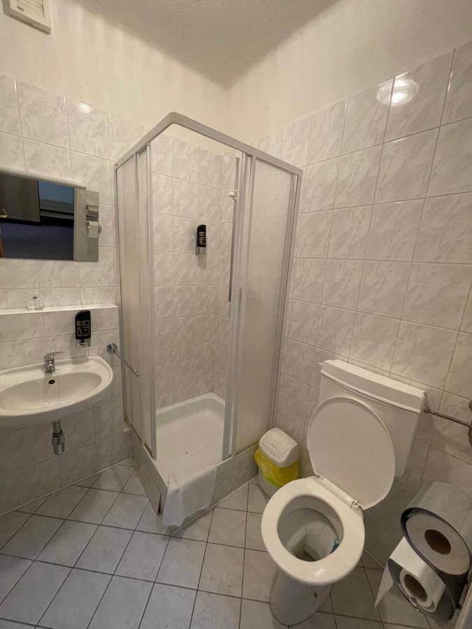 Rozmberk Inn 罗兹伯克那瓦塔 外观 照片